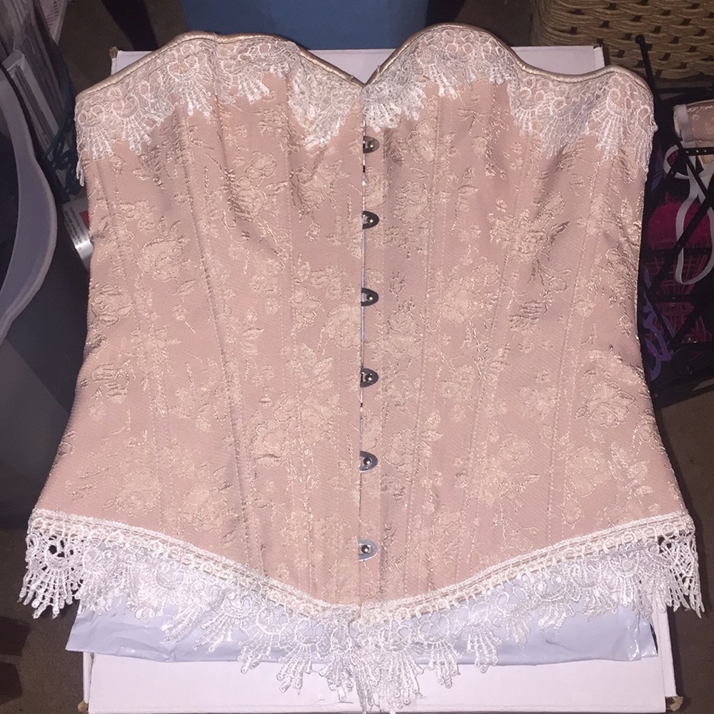Nude corset